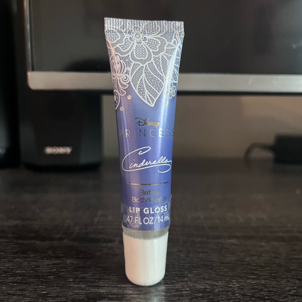 Cinderella Disney Princess Bath Body Works Lip Gloss 🌸